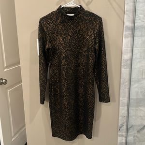 NWT APRICOT HOLIDAY DRESS SIZE 6